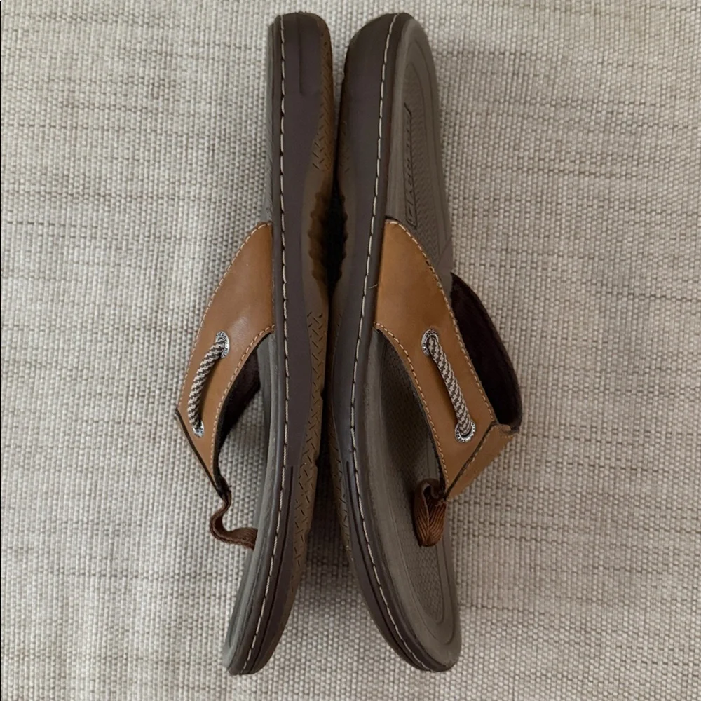 Sperry havasu thong